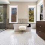 Chevron Weave – Thassos With Bianco Carrara Strips
