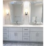 Chevron Weave – Thassos With Bianco Carrara Strips