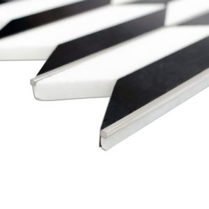Polarized Chrome Line With White Thassos  Nero Marquina
